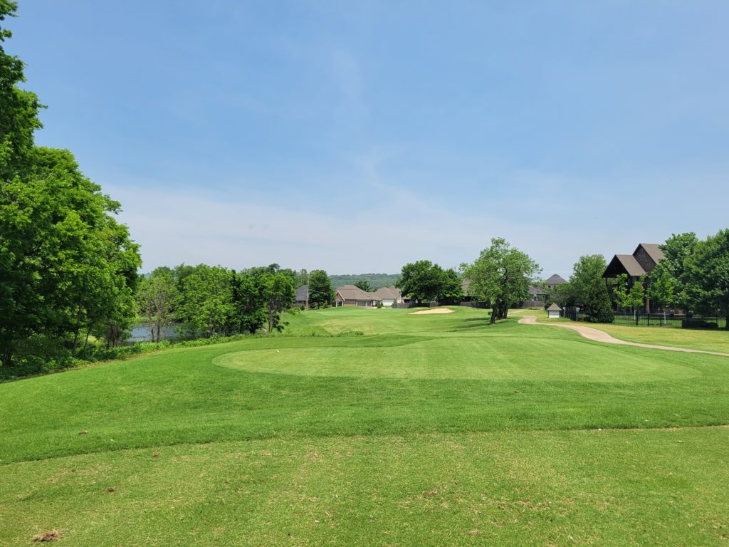 Stonebridge Meadows golf number 13